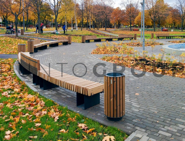 Урна Корт